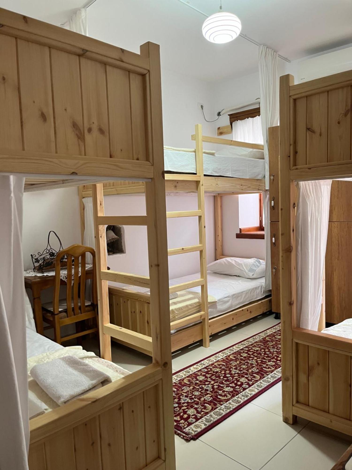 Cico Hostel &Private Room Gjirokastër Exterior foto